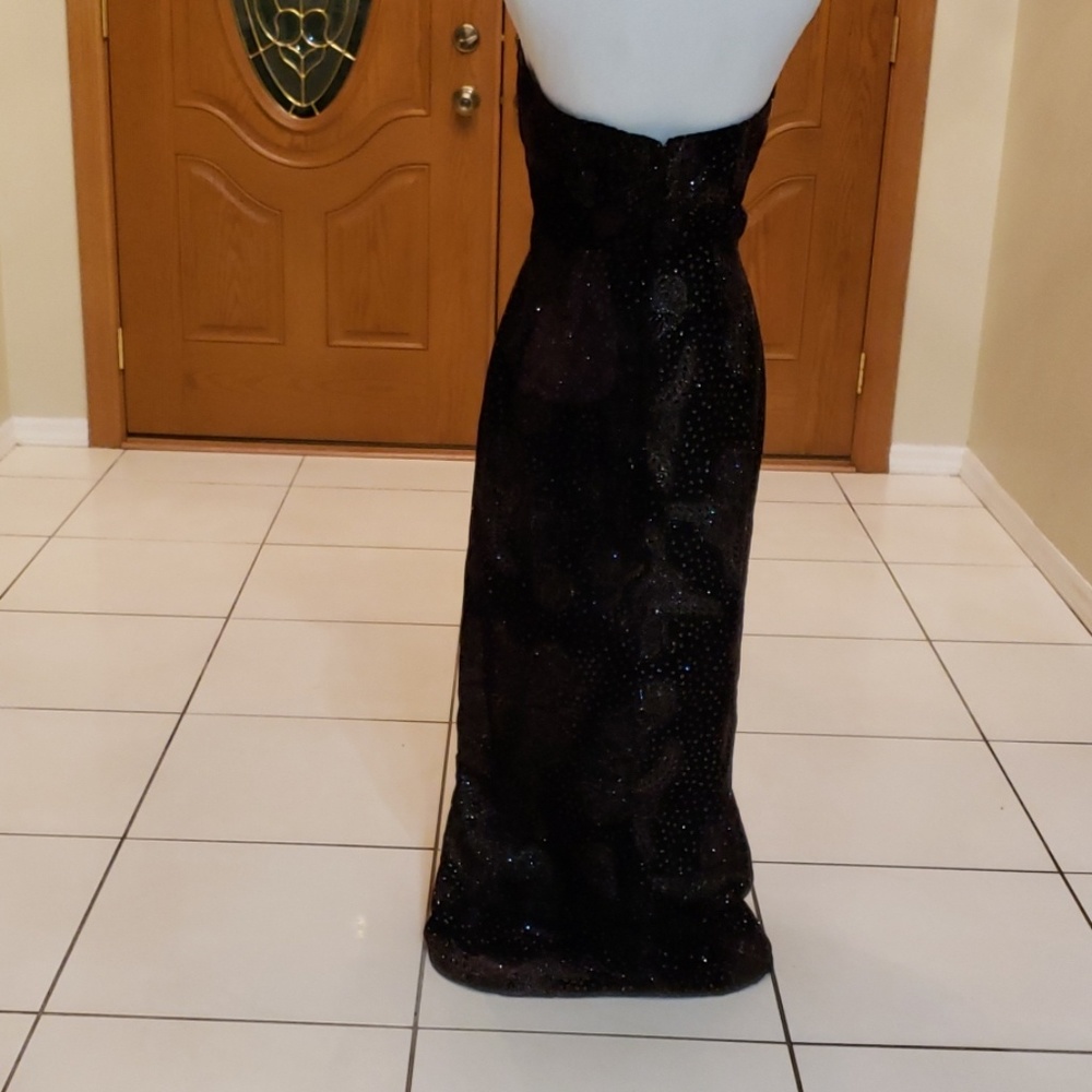 Prom dress - Picture 2 of 3